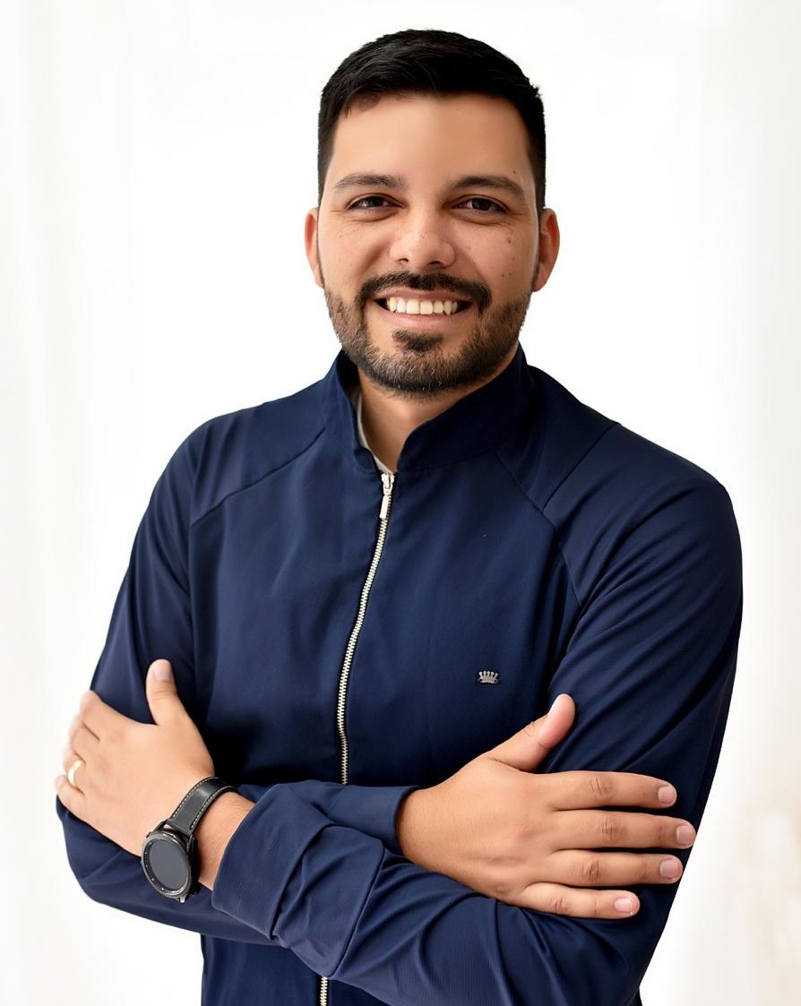 Dr. Plínio Abel Alexandre - Especialista em Odontologia Hospitalar em Camaquã RS